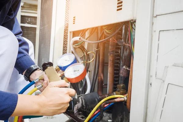 When to Schedule Professional Furnace Repair