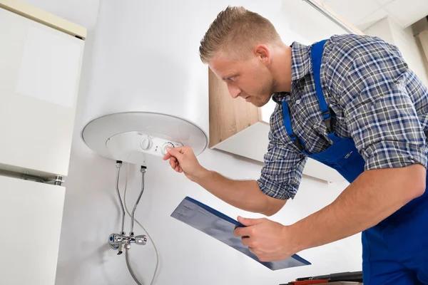 When to Contact a Professional Plumber Papillion for Plumbing Problems