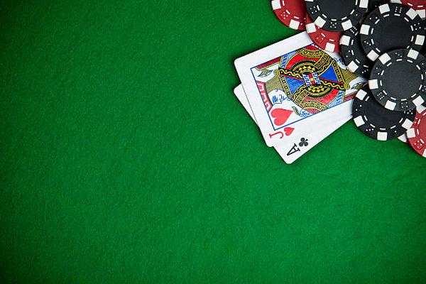Exploring Game Features Before Making Choices at an online casino Singapore